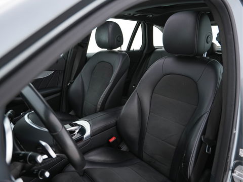 Mercedes-Benz GLC 220 d 4MATIC Ambition AMG-Styling Aut. *PANO | FULL-LED | LEATHER-ALCANTARA | NAVI-FULLMAP | SHIFT-PADDLES | AMBIENT-LIGHT | ECC | PDC | CRUISE | SPORT-SEATS | 20''ALU*