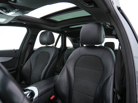 Mercedes-Benz GLC 220 d 4MATIC Ambition AMG-Styling Aut. *PANO | FULL-LED | LEATHER-ALCANTARA | NAVI-FULLMAP | SHIFT-PADDLES | AMBIENT-LIGHT | ECC | PDC | CRUISE | SPORT-SEATS | 20''ALU*