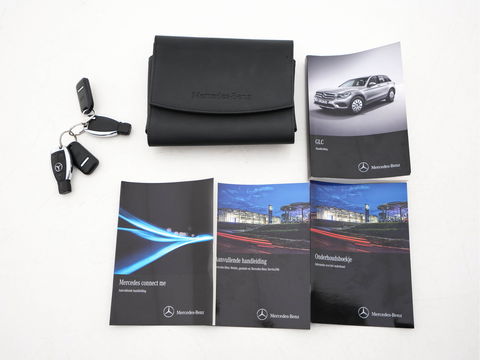 Mercedes-Benz GLC 220 d 4MATIC Ambition AMG-Styling Aut. *PANO | FULL-LED | LEATHER-ALCANTARA | NAVI-FULLMAP | SHIFT-PADDLES | AMBIENT-LIGHT | ECC | PDC | CRUISE | SPORT-SEATS | 20''ALU*