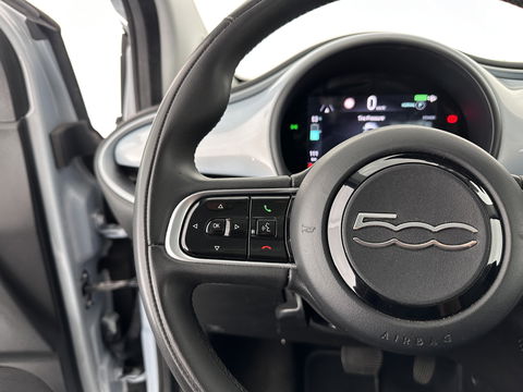 Fiat 500 Icon 42 kWh [ 3-Fase ] (INCL-BTW) *FULL-LED | DIGI-COCKPIT | CCS-FASTLOADER | KEYLESS | CAMERA | NAVI-FULLMAP | DAB+ | ECC | PDC | CRUISE | LANE-ASSIST | APP.CONNECT | COMFORT-SEATS | 16''ALU*
