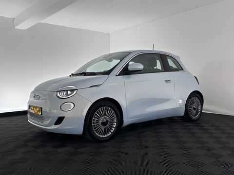 Fiat 500 Icon 42 kWh [ 3-Fase ] (INCL-BTW) *FULL-LED | DIGI-COCKPIT | CCS-FASTLOADER | KEYLESS | CAMERA | NAVI-FULLMAP | DAB+ | ECC | PDC | CRUISE | LANE-ASSIST | APP.CONNECT | COMFORT-SEATS | 16''ALU*