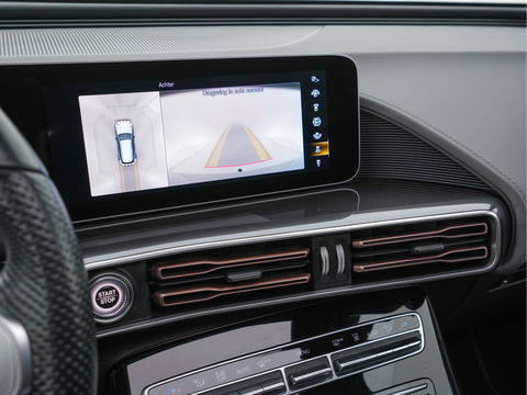 Mercedes-Benz EQC 400 4MATIC Premium Plus 80 kWh [ 3-FASE ] (INCL-BTW) *PANO | WIDE-SCREEN-DIGI-COCKPIT | HEAD-UP | DISTRONIC-PLUS | MULTI-BEAM | BURMESTER-SOUND | MEMORY-PACK | SURROUND-VIEW | KEYLESS | ARTICO-FULL-LEATHER | SPORT-SEATS | DAB+ | 20''