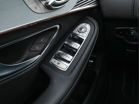 Mercedes-Benz EQC 400 4MATIC Premium Plus 80 kWh [ 3-FASE ] (INCL-BTW) *PANO | WIDE-SCREEN-DIGI-COCKPIT | HEAD-UP | DISTRONIC-PLUS | MULTI-BEAM | BURMESTER-SOUND | MEMORY-PACK | SURROUND-VIEW | KEYLESS | ARTICO-FULL-LEATHER | SPORT-SEATS | DAB+ | 20''