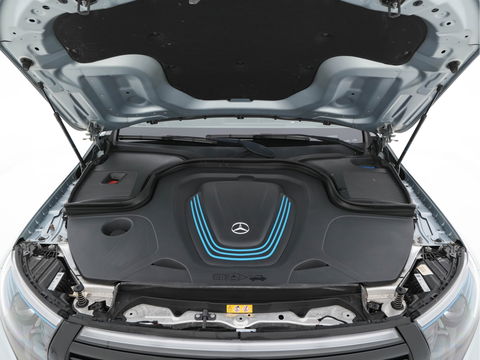 Mercedes-Benz EQC 400 4MATIC Premium Plus 80 kWh [ 3-FASE ] (INCL-BTW) *PANO | WIDE-SCREEN-DIGI-COCKPIT | HEAD-UP | DISTRONIC-PLUS | MULTI-BEAM | BURMESTER-SOUND | MEMORY-PACK | SURROUND-VIEW | KEYLESS | ARTICO-FULL-LEATHER | SPORT-SEATS | DAB+ | 20''