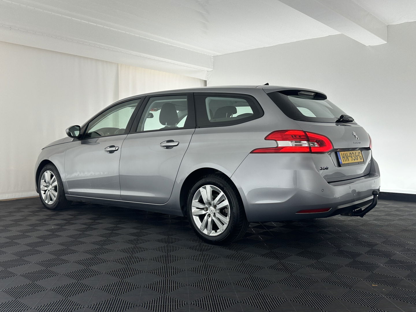 Peugeot 308 SW 1.6 BlueHDI Blue Lease Pack *NAVI-FULLMAP | COMFORT-SEATS | ECC | PDC | CRUISE | TREKHAAK | 16''ALU*