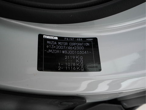 Mazda MX-30 e-SkyActiv 145 First Edition 36 kWh (INCL-BTW) *ADAPT.-CRUISE | HEAD-UP | FULL-LED | NAVI-FULLMAP | LEATHER-MICROFIBRE | CCS-FASTLOADER | KEYLESS | BLIND-SPOT |CAMERA | DIGI-COCKPIT | MEMORY-PACK | SHIFT-PADDLES | ...