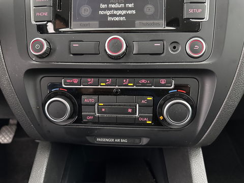 Volkswagen Jetta 1.6 TDI Comfort Executive Line BlueMotion *NAVI | AIRCO | PDC | CRUISE | TOWBAR | COMFORT-SEATS | 17''ALU*