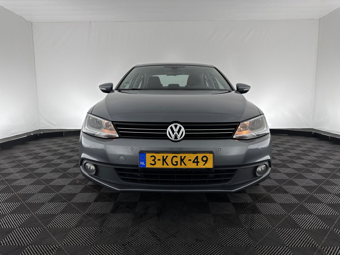 Volkswagen Jetta 1.6 TDI Comfort Executive Line BlueMotion *NAVI | AIRCO | PDC | CRUISE | TOWBAR | COMFORT-SEATS | 17''ALU*