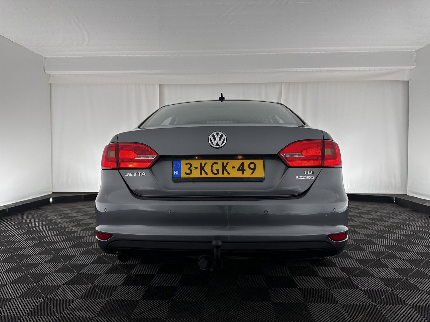 Volkswagen Jetta 1.6 TDI Comfort Executive Line BlueMotion *NAVI | AIRCO | PDC | CRUISE | TOWBAR | COMFORT-SEATS | 17''ALU*