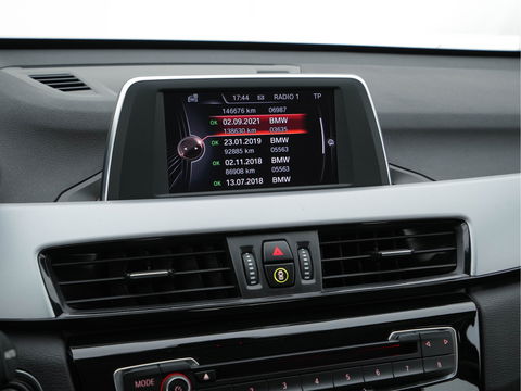 BMW X1 sDrive16d Centennial Executive *NAVI-FULLMAP | FULL-LED | ECC | PDC | CRUISE | TOWBAR | COMFORT-SEATS |  17''ALU *