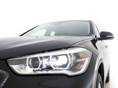 BMW X1 sDrive16d Centennial Executive *NAVI-FULLMAP | FULL-LED | ECC | PDC | CRUISE | TOWBAR | COMFORT-SEATS |  17''ALU *