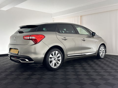 Citroën DS5 2.0 Hybrid4 Business Executive AWD Aut. *PANO | XENON | FULL-LEATHER| MEMORY-PACK | NAVI-FULLMAP | KEYLESS | CAMERA | HEAD-UP | MASSAGE | CRUISE | SPORT-SEATS | 17"ALU*
