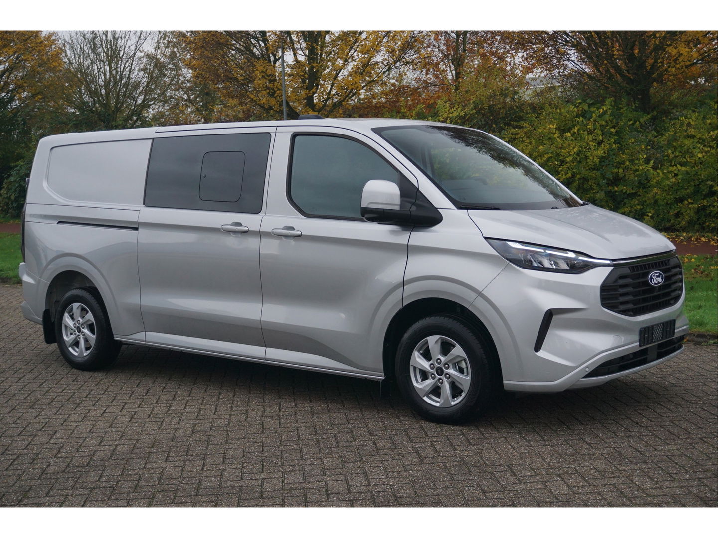 Ford Transit Custom 300L 170PK DC Limited AUT BPM VRIJ!! Navi, ACC, 360° Cam, 16" LM, Elek. Schuifdeur!! NR. 543