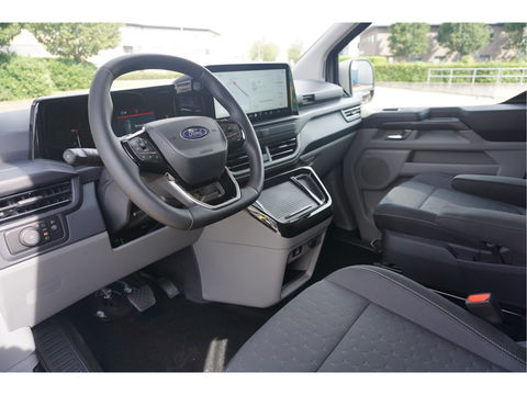 Ford Transit Custom 320L 170PK DC Limited AUT BPM VRIJ!! Navi, ACC, Trekhaak, 360° Cam, 17" LM, 2x Schuifdeur!! NR. 563