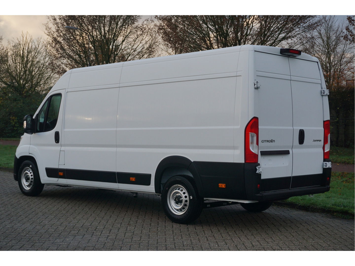 Citroën Jumper Heavy 2.2 180PK EAT8 Automaat L4H2 BPM VRIJ!! Airco, Camera, 3.0T Trekgewicht!! Nr. 584