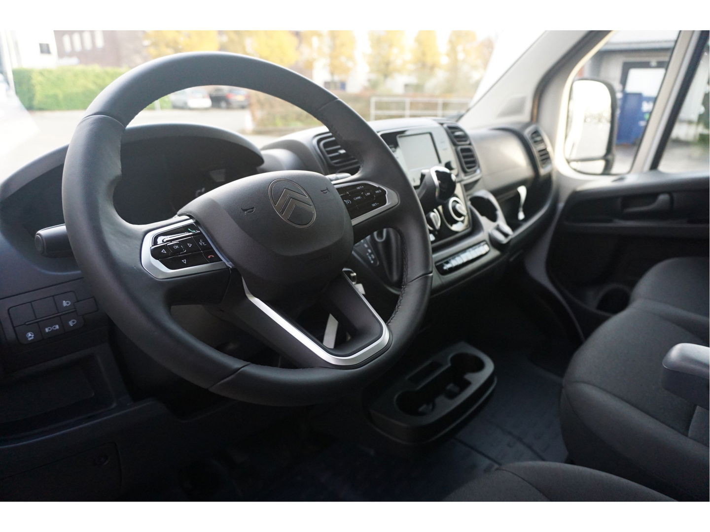 Citroën Jumper Heavy 2.2 180PK EAT8 Automaat L4H2 BPM VRIJ!! Airco, Camera, 3.0T Trekgewicht!! Nr. 584
