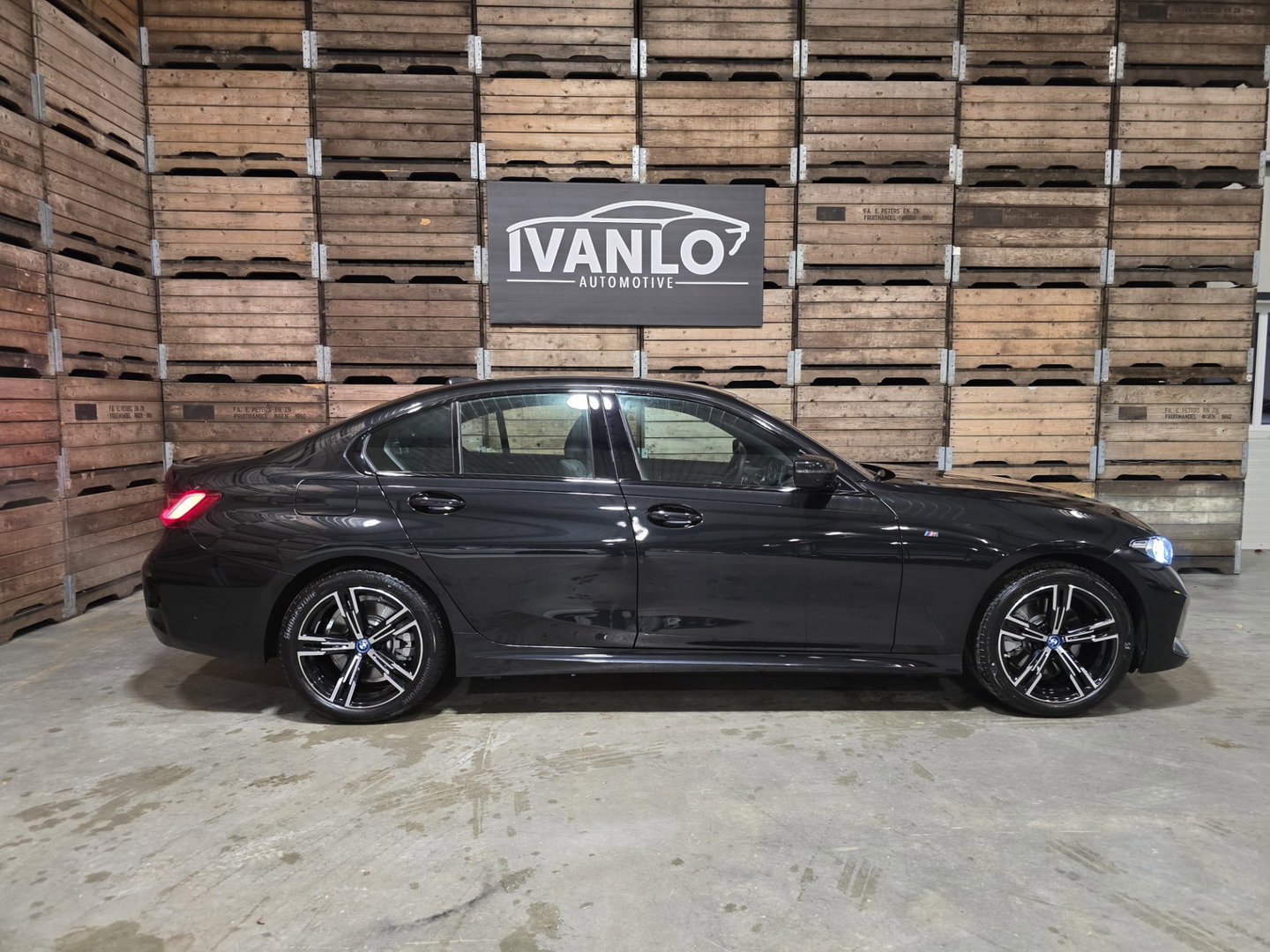 BMW 3-serie 330e M Sport Int. Widescreen LED PDC LM