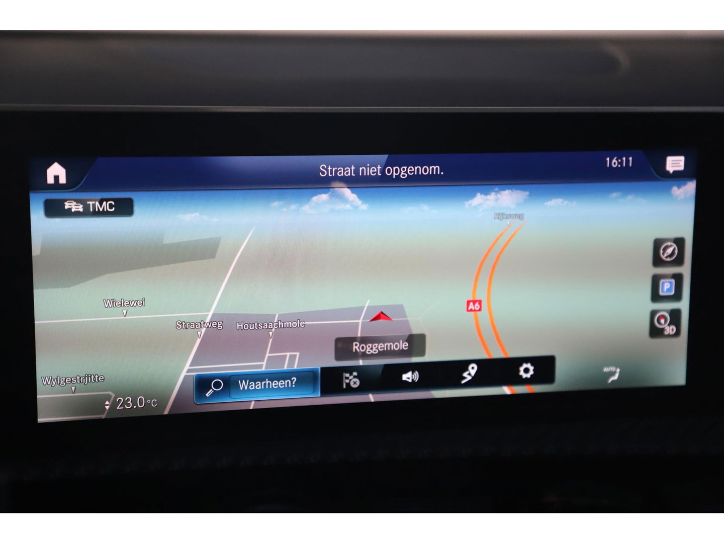 Mercedes-Benz A-Klasse 180 d Business Solution Automaat Widescreen 16 inch LMV Half Leder Sportstoelen Navigatie Carplay Android Achteruitrijcamera Clima Cruise Parkeersensor