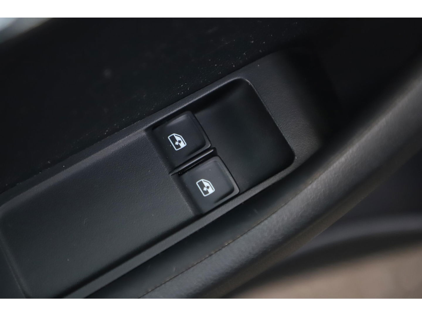 Škoda Fabia Combi 1.0 TSI Clever 95PK Trekhaak Navigatie Carplay Android 15 inch LMV Clima Cruise Parkeersensor