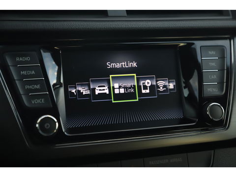 Škoda Fabia Combi 1.0 TSI Clever 95PK Trekhaak Navigatie Carplay Android 15 inch LMV Clima Cruise Parkeersensor