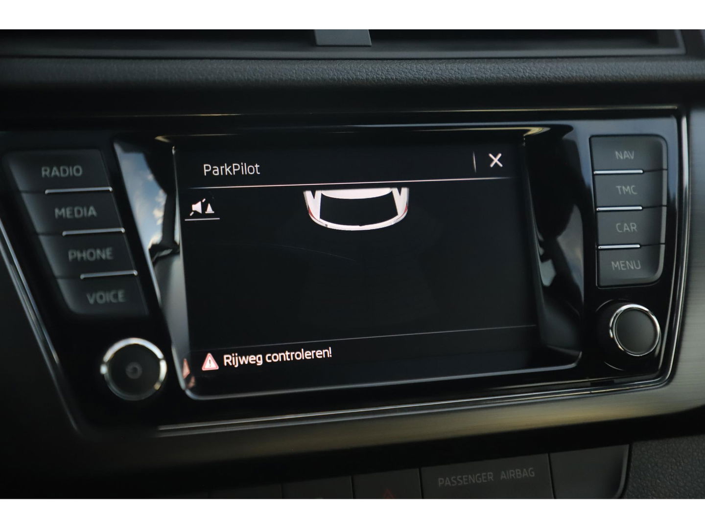 Škoda Fabia Combi 1.0 TSI Clever 95PK Trekhaak Navigatie Carplay Android 15 inch LMV Clima Cruise Parkeersensor