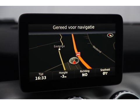 Mercedes-Benz GLA 180 AMG Night Automaat Xenon LED Carplay Half Leder Navigatie 18 inch LMV Sfeerverlichting Sportstoelen