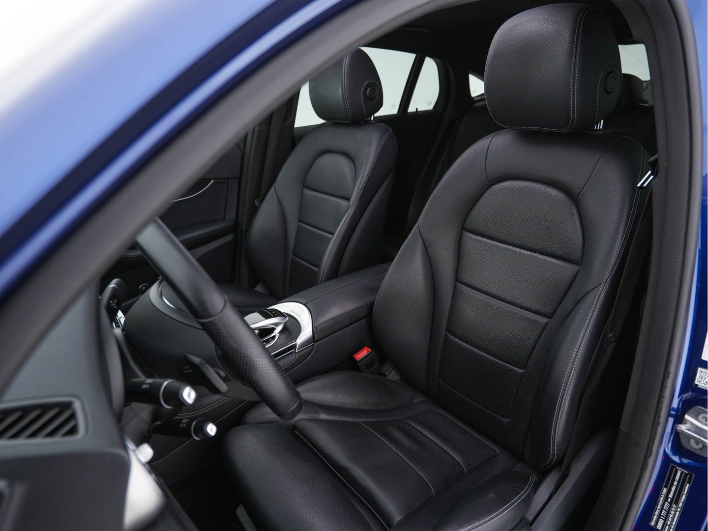 Mercedes-Benz GLC Coupé 350 d 4MATIC Premium Plus AMG-Sportpack Aut. *PANO | ARTICO-FULL-LEATHER | FULL-LED |  NAVI-FULLMAP | ECC | CAMERA | PDC | SHIFT-PADDLES | CRUISE | AMBIENT-LIGHT | TOWBAR | SPORT-SEATS | 20"ALU*