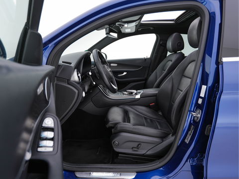 Mercedes-Benz GLC Coupé 350 d 4MATIC Premium Plus AMG-Sportpack Aut. *PANO | ARTICO-FULL-LEATHER | FULL-LED |  NAVI-FULLMAP | ECC | CAMERA | PDC | SHIFT-PADDLES | CRUISE | AMBIENT-LIGHT | TOWBAR | SPORT-SEATS | 20"ALU*