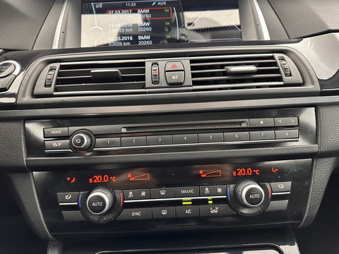 BMW 5 Serie Touring 518d Executive Aut. *NAVI-FULLMAP | XENON | LANE-ASSIST |  TOWBAR | ECC | PDC | CRUISE | COMFORT-SEATS | 17''ALU*