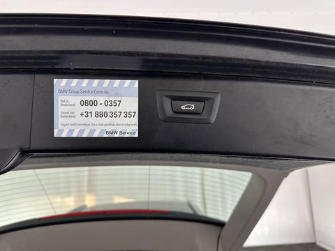 BMW 5 Serie Touring 518d Executive Aut. *NAVI-FULLMAP | XENON | LANE-ASSIST |  TOWBAR | ECC | PDC | CRUISE | COMFORT-SEATS | 17''ALU*