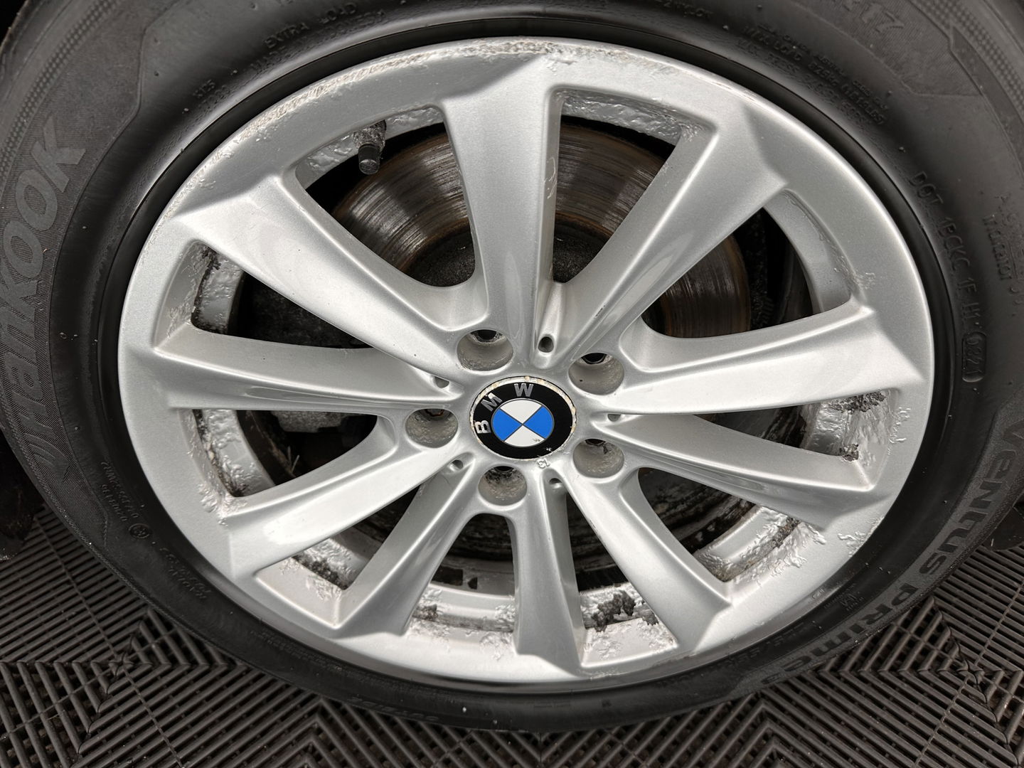 BMW 5 Serie Touring 518d Executive Aut. *NAVI-FULLMAP | XENON | LANE-ASSIST |  TOWBAR | ECC | PDC | CRUISE | COMFORT-SEATS | 17''ALU*