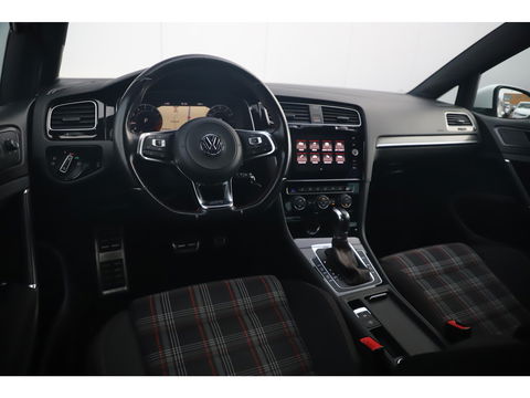 Volkswagen Golf 2.0 TSI GTI Performance 230PK DSG Automaat Virtual Cockpit Full LED 19 inch Brescia Navigatie Carplay Android Clima Adaptive Cruise Stoelverwarming Getint Glas