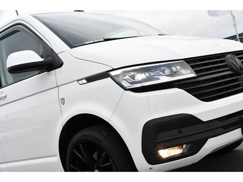 Volkswagen Transporter 2.0 TDI L2H1 30 DC PB Edition Highline Adaptieve Cruise, Camera, Carplay, 150PK, Automaat, Stoelverwarming, LED, Trekhaak, Standkachel, UNIEK!