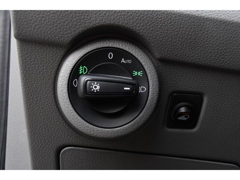 Volkswagen Transporter 2.0 TDI L2H1 30 DC PB Edition Highline Adaptieve Cruise, Camera, Carplay, 150PK, Automaat, Stoelverwarming, LED, Trekhaak, Standkachel, UNIEK!