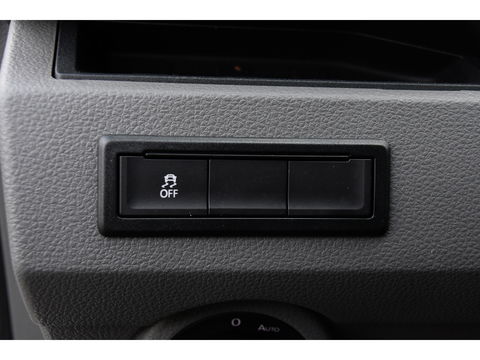 Volkswagen Transporter 2.0 TDI L2H1 30 DC PB Edition Highline Adaptieve Cruise, Camera, Carplay, 150PK, Automaat, Stoelverwarming, LED, Trekhaak, Standkachel, UNIEK!