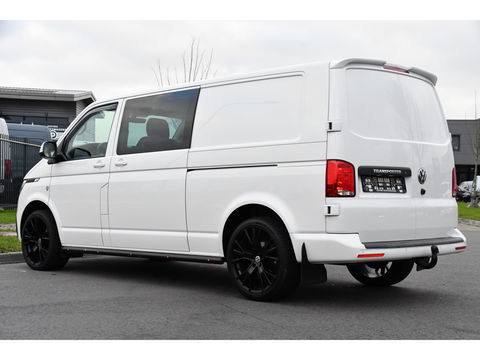Volkswagen Transporter 2.0 TDI L2H1 30 DC PB Edition Highline Adaptieve Cruise, Camera, Carplay, 150PK, Automaat, Stoelverwarming, LED, Trekhaak, Standkachel, UNIEK!