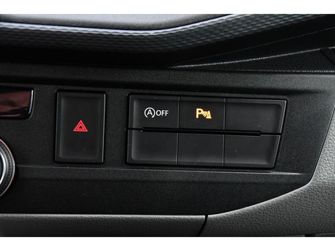 Volkswagen Transporter 2.0 TDI L2H1 30 DC PB Edition Highline Adaptieve Cruise, Camera, Carplay, 150PK, Automaat, Stoelverwarming, LED, Trekhaak, Standkachel, UNIEK!