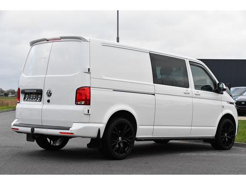 Volkswagen Transporter 2.0 TDI L2H1 30 DC PB Edition Highline Adaptieve Cruise, Camera, Carplay, 150PK, Automaat, Stoelverwarming, LED, Trekhaak, Standkachel, UNIEK!