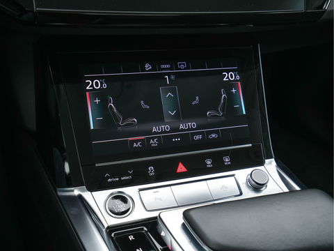 Audi e-tron Sportback 55 Quattro Business edition 95 kWh [ 3-Fase ] (INCL-BTW) *DIGI-COCKPIT | FULL-LED | MEMORY-PACK | DAB | KEYLESS | NAVI-FULLMAP | SHIFT-PADDLES | AUDI-SOUND | COMFORT-SEATS | 20''ALU*