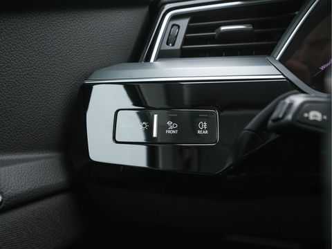 Audi e-tron Sportback 55 Quattro Business edition 95 kWh [ 3-Fase ] (INCL-BTW) *DIGI-COCKPIT | FULL-LED | MEMORY-PACK | DAB | KEYLESS | NAVI-FULLMAP | SHIFT-PADDLES | AUDI-SOUND | COMFORT-SEATS | 20''ALU*