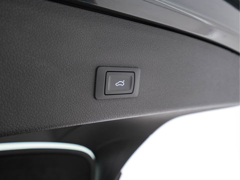 Audi e-tron Sportback 55 Quattro Business edition 95 kWh [ 3-Fase ] (INCL-BTW) *DIGI-COCKPIT | FULL-LED | MEMORY-PACK | DAB | KEYLESS | NAVI-FULLMAP | SHIFT-PADDLES | AUDI-SOUND | COMFORT-SEATS | 20''ALU*