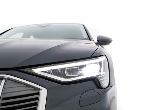 Audi e-tron Sportback 55 Quattro Business edition 95 kWh [ 3-Fase ] (INCL-BTW) *DIGI-COCKPIT | FULL-LED | MEMORY-PACK | DAB | KEYLESS | NAVI-FULLMAP | SHIFT-PADDLES | AUDI-SOUND | COMFORT-SEATS | 20''ALU*