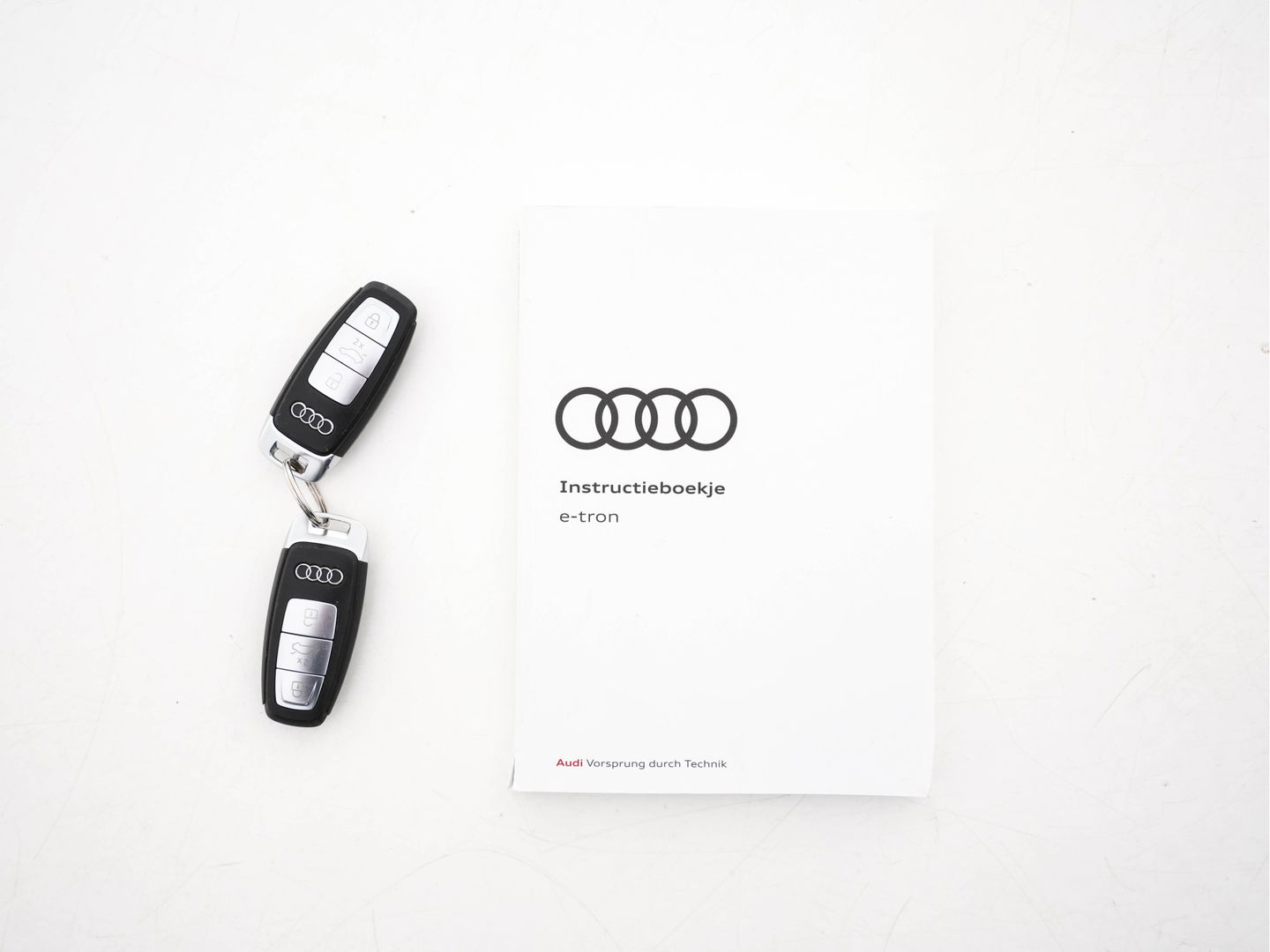 Audi e-tron Sportback 55 Quattro Business edition 95 kWh [ 3-Fase ] (INCL-BTW) *DIGI-COCKPIT | FULL-LED | MEMORY-PACK | DAB | KEYLESS | NAVI-FULLMAP | SHIFT-PADDLES | AUDI-SOUND | COMFORT-SEATS | 20''ALU*