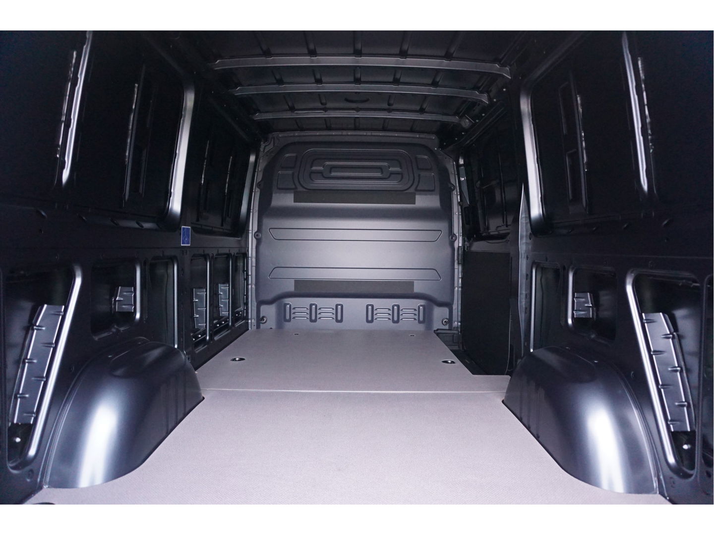 Mercedes-Benz Sprinter 319CDI Select L2H1 BPM VRIJ!! 10.25" Mbux, ACC, LED, 3.5T Trekhaak, 17" LM!! NR. 662