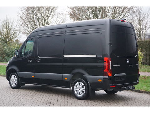 Mercedes-Benz Sprinter 319CDI Select L2H2 BPM VRIJ!! 10.25" Mbux, ACC, LED, 3.5T Trekhaak, 17" LM, 2x schuifdeur!! NR. 403