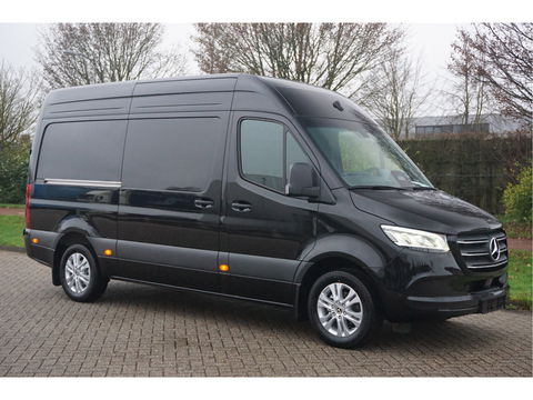 Mercedes-Benz Sprinter 319CDI Select L2H2 BPM VRIJ!! 10.25" Mbux, ACC, LED, 3.5T Trekhaak, 17" LM, 2x schuifdeur!! NR. 403