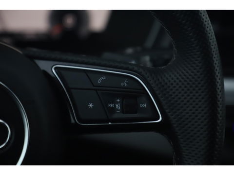 Audi A5 Sportback 35 TDI S-Line edition Automaat Navarra Blue Full LED Wegklapbare Trekhaak Virtual Cockpit Navigatie Achteruitrijcamera Clima Cruise Parkeersensor Half Leder Sportstoelen Draadloos Carplay