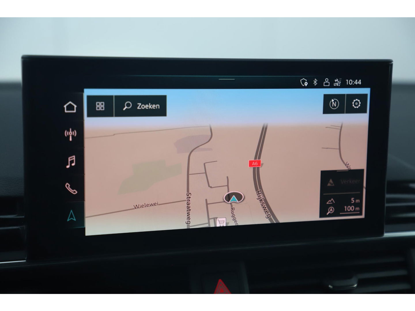 Audi A5 Sportback 35 TDI S-Line edition Automaat Navarra Blue Full LED Wegklapbare Trekhaak Virtual Cockpit Navigatie Achteruitrijcamera Clima Cruise Parkeersensor Half Leder Sportstoelen Draadloos Carplay