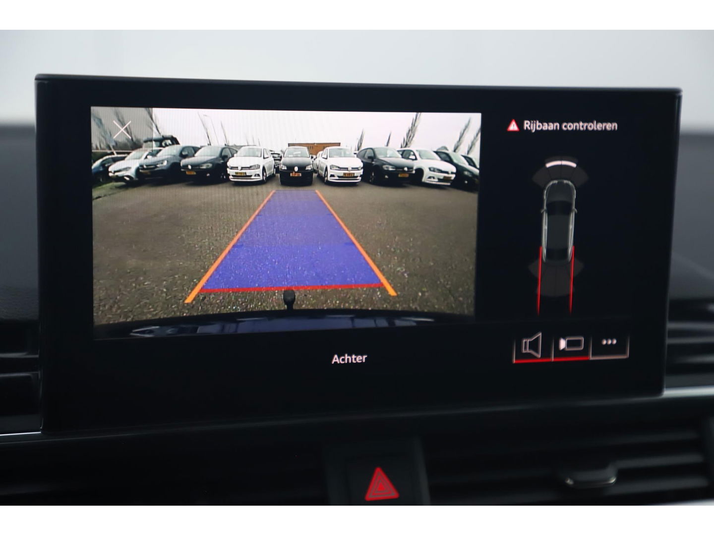 Audi A5 Sportback 35 TDI S-Line edition Automaat Navarra Blue Full LED Wegklapbare Trekhaak Virtual Cockpit Navigatie Achteruitrijcamera Clima Cruise Parkeersensor Half Leder Sportstoelen Draadloos Carplay