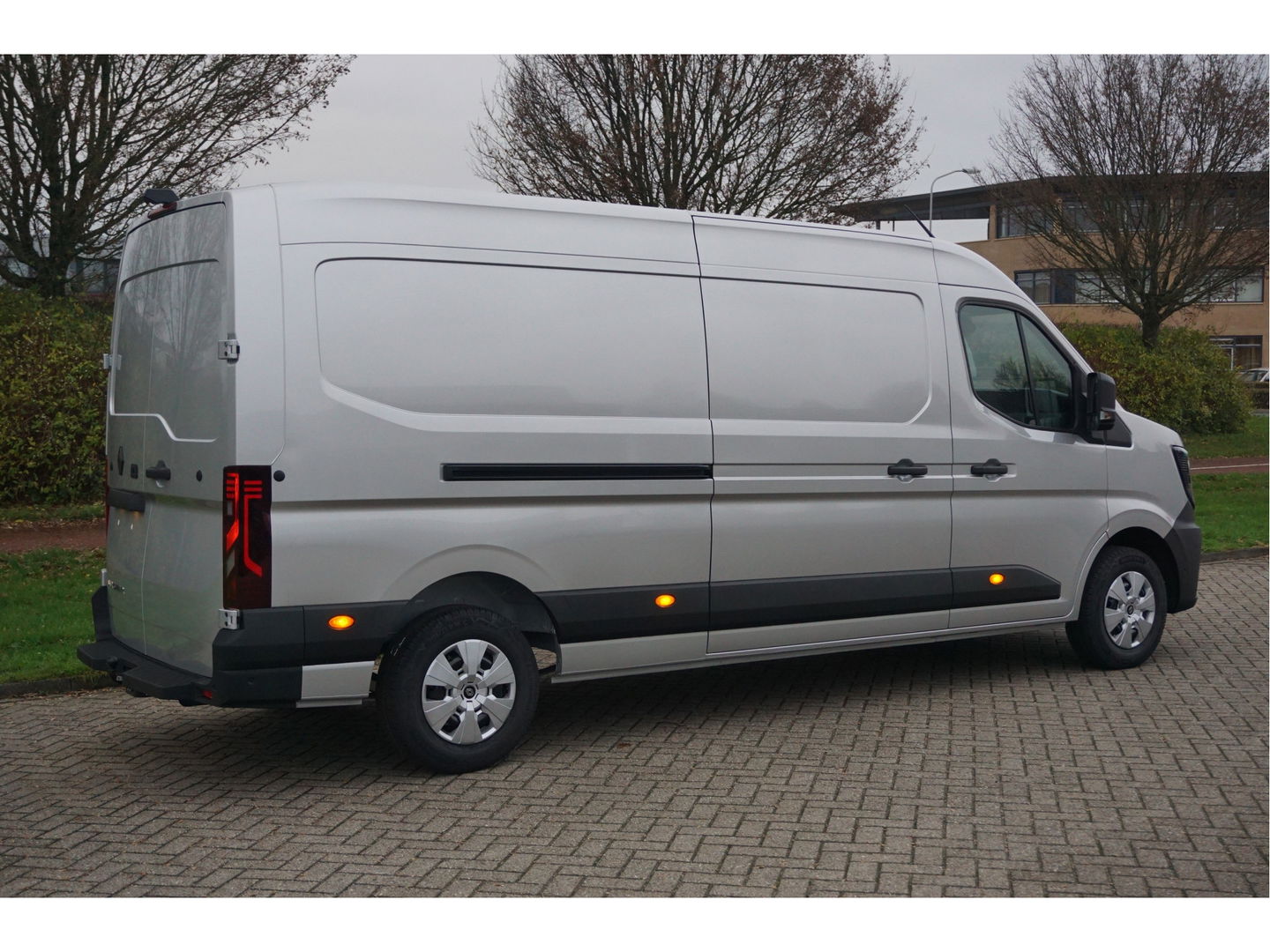 Renault Master T35 170PK Extra L3H2 BPM VRIJ!! 10" R-Link scherm, Cam, Trekhaak, 2x Schuifdeur!! NR. 706